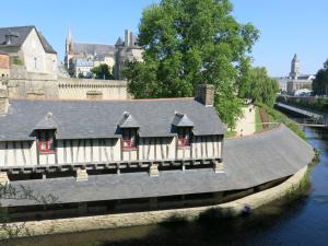 Maisons de vacances Holiday Home Le Clos Velin - Piscine chauffee by Interhome : photos des chambres