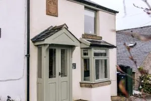 Ava Lily Cottage, Tideswell - Little Hucklow