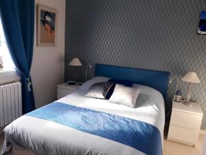 Maisons de vacances Maison chaleureuse a Orange avec piscine privee : photos des chambres