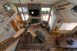 Seven Springs Sunridge 3 Bedrooms Premium Condo, Pet Friendly! condo