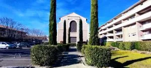 Mambrillo Parking Netflix Disney Prime - 蒙法维