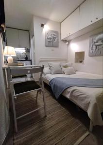 Tiny Studio in City Center Stone House