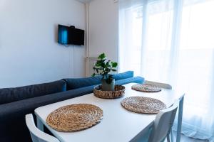 Appartements Le coquet - Balcon - Proche gare - Parking : photos des chambres