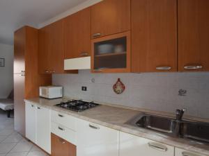 Apartment Acquamarina-2 by Interhome