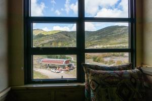 Luxury suite in the heart of Canyons Village