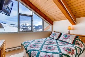 Axtel 1 Br Loft AX410