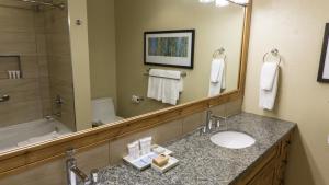 Grand Summit views and location, next to slopes