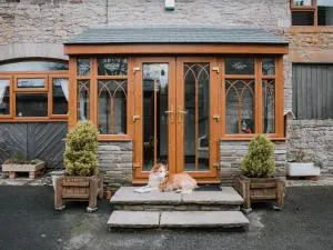 Stargazer's Field House - Craswall