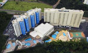 Ótimo apê 2 quartos com piscina 24hs em Caldas Novas