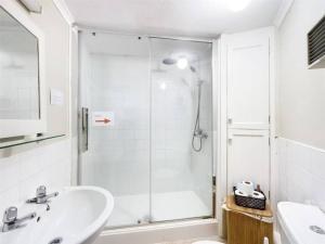 One Bed Ground Floor Apartment- Great Getaway