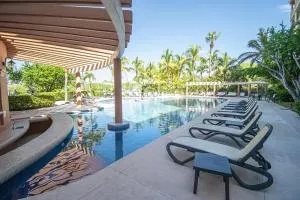 Costa Bonita Marina With Pool, Dive In! - La Florida