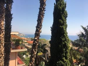 Lemon Tree Apartment - Garden, Sea View, Wifi