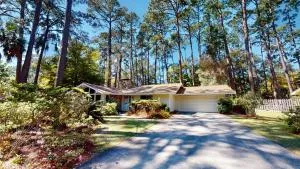 JEKYLL ESCAPE home - Spring Bluff