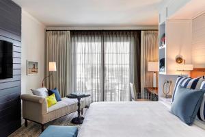 King Room with Balcony room in Lido House Autograph Collection