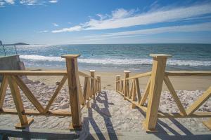 Sandcastle Beachfront Villa With Pool