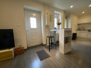 Appartements Grand studio avec salon et cuisine toute equipee : photos des chambres