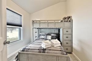 Rutlands Hidden Gem- 2 BR 1BA Renovated Home Close to Everything home