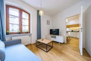 Apartament 27