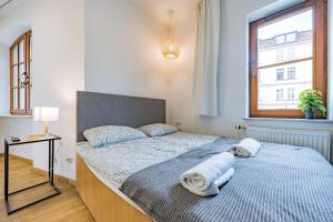 Apartament 27