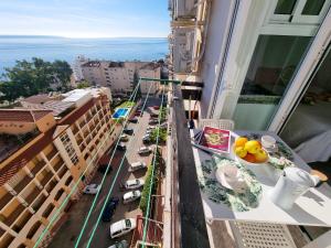 Elegant Studio with Sea View in Benalmádena - 30 m²