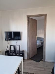 Appartements Studio Cosy et fonctionnel drancy CDG : photos des chambres