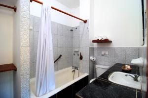 Natura Gardens Galápagos