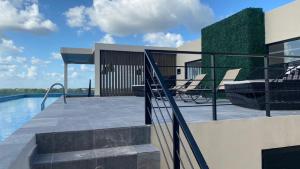 Estudio moderno y zona exclusiva