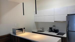 Estudio moderno y zona exclusiva