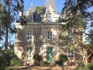 Maison de maître avec piscine et jardin - cœur des Coteaux du Layon, proche Angers et Saumur - FR-1-622-55