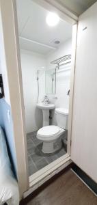 One Minute Guesthouse