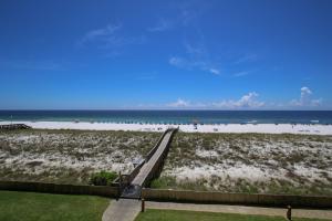 Navarre Towers #505 - A Joyful Breeze