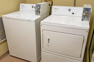 Pelican Beach 0710 by Pelican Beach Management