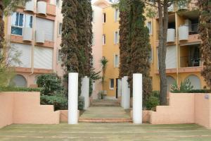 Gruissan (Aude) Appartement calme, vue sur port de plaisance -Clim, Empl.Parking