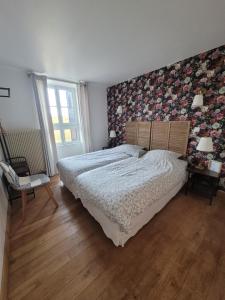 B&B / Chambres d'hotes LE RELAIS VAUBAN : Chambre Lits Jumeaux avec Salle de Bains Privative Séparée