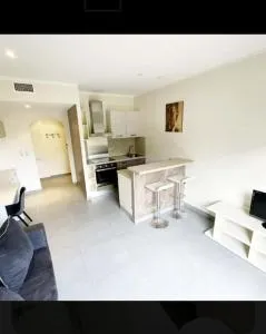 Studio climatisée dans résidence à 5 minutes des plages a pied - Olmeto