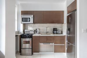 Sutton Place 1br w doorman gym nr Sutton Park NYC-1014