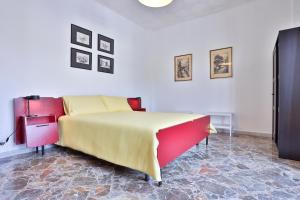 GuestHost - Salerno Irno Bright Apartment