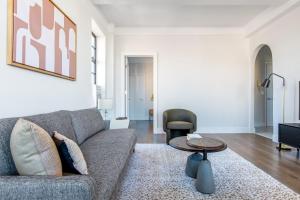 New W Village 2BR w WD Doorman nr Bars NYC-553