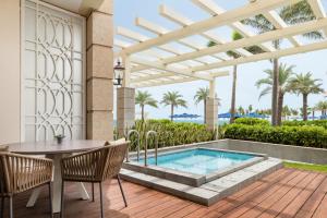 Sheraton Grand Danang Beach Resort & Spa