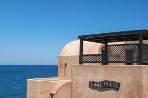 Ramni House: Private Villa with pool by the Sea