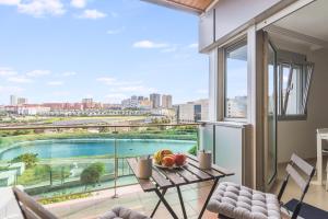 Home2Book Stylish&Comfy Apartment Rambla, Terrace