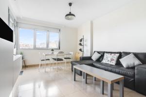 Home2Book Stylish&Comfy Apartment Rambla, Terrace