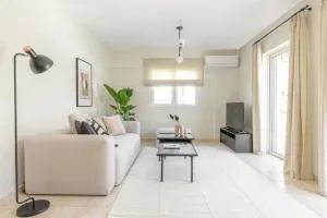 Superior 3BR Apartment in Chalandri by UPSTREET - Pendéli