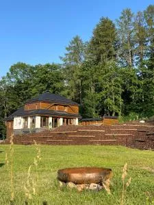 Vila Máchovka - Tample