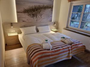 Double Room with Balcony room in Hotel Osterkrug
