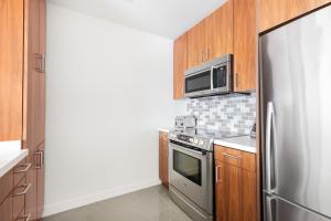 Downtown 1BR w WD Gym nr Grand Central Mkt LAX-371