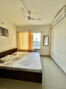 2BHK luxurious beautiful flat near IIM AIIMS