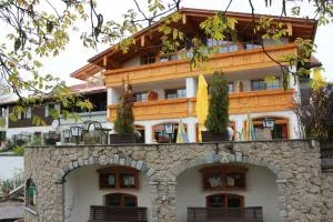 库尔福尔霍夫酒店 - Griesstätt