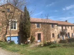 La maison bleue Canelle - Laval-Roquecézière