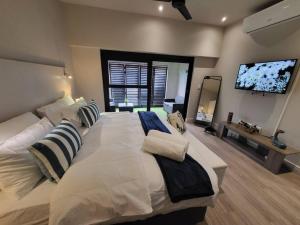 *Self-Check in - Whale Watching Paradise -Central*